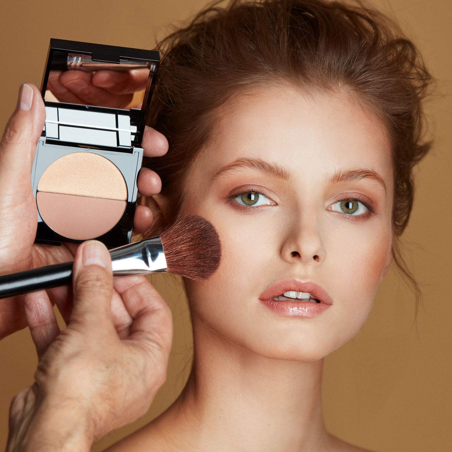 Dúo Bronceador Iluminador - Bronzer & Highlighter